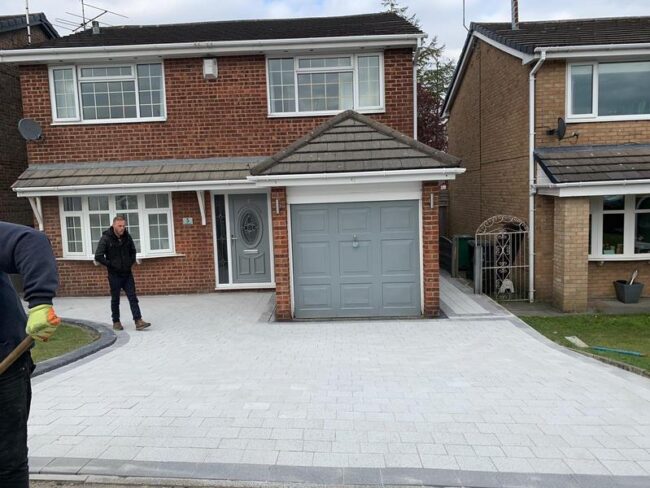 block paving front driveway back patio 08