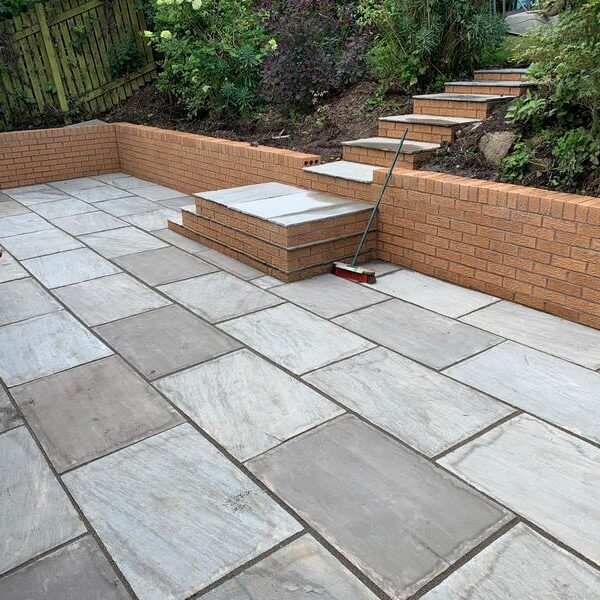 enclosed walled rear patio garden steps 01