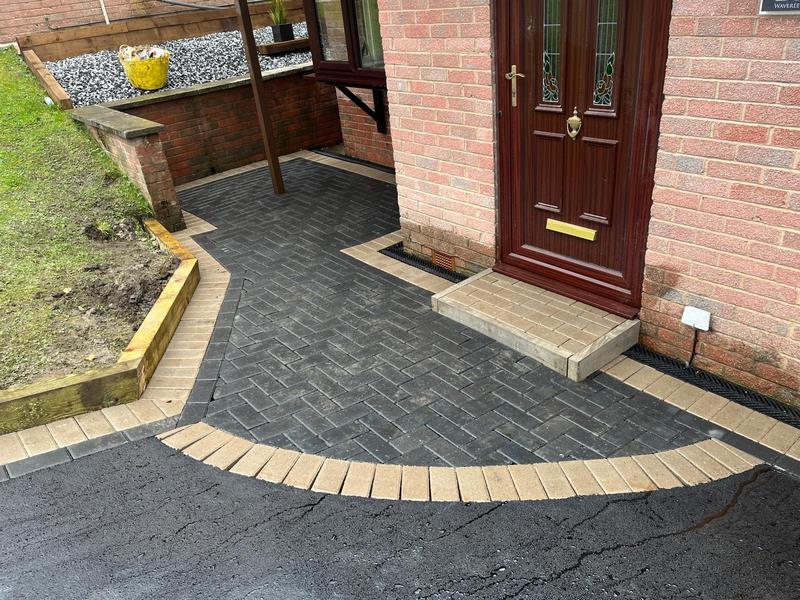 blackburn tarmac front driveway 08