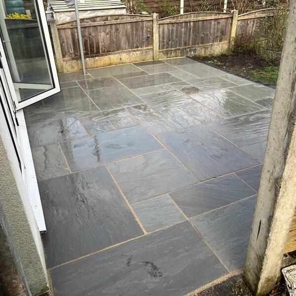 garden rear patio whitefield 03