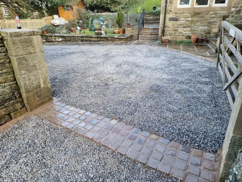 burnley gravel drive sandstone patio09