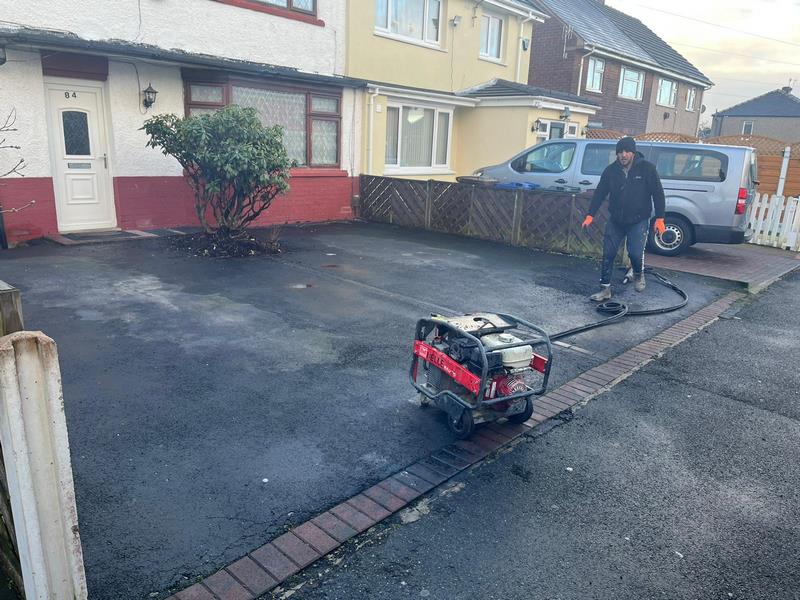 semi detached burnley house charcoal block paved driveway 05