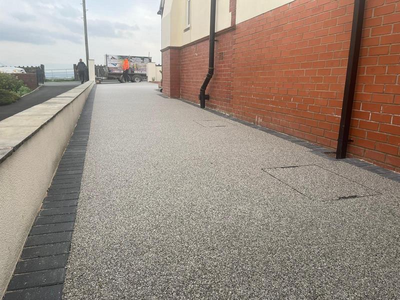 large resin driveway burnley 39