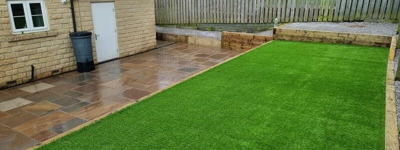 colne artificial grass retaining wall sandstone patio 04