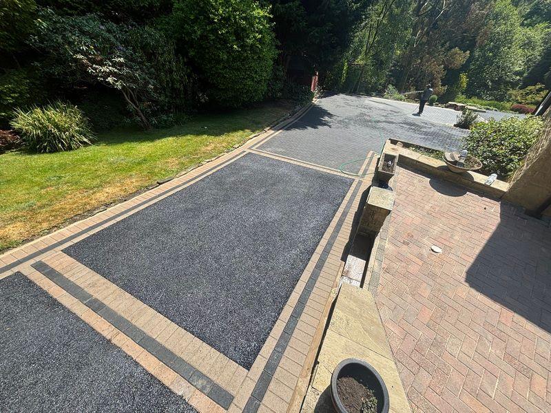 large block paved tarmac driveway 43