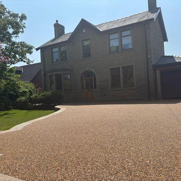 accrington detached house resin bonded driveway 20