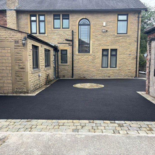 burnley tarmac drive block paved circle detail 0016