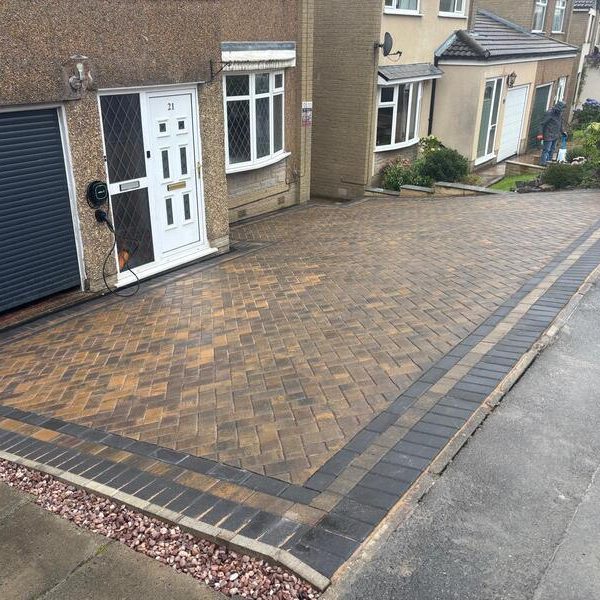 block paved driveway darwen 16