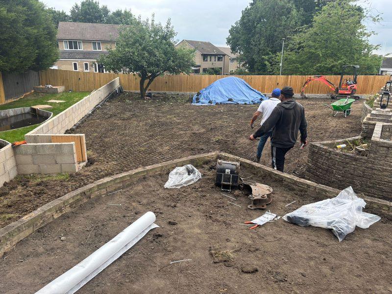 garden renovation pipe drainage soakaway boxes 07