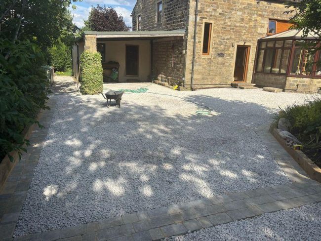 gravel driveway and lane burnley 07