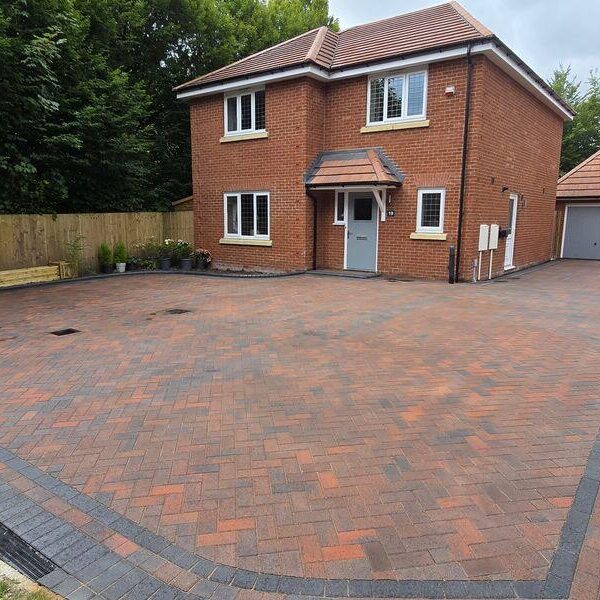 block paved driveway whalley 14