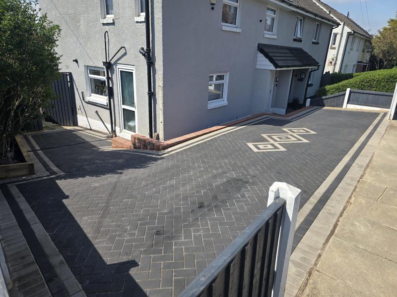 grey block paved driveway burnley 14 grey block paved driveway burnley 14