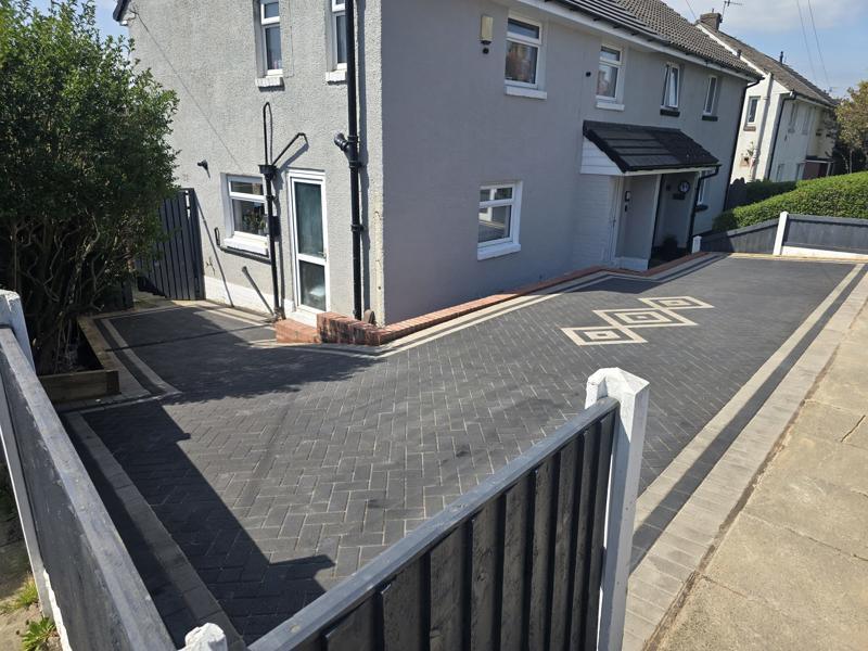 grey block paved driveway burnley 16