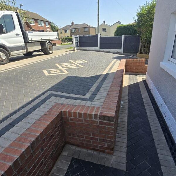 grey block paved driveway burnley 18