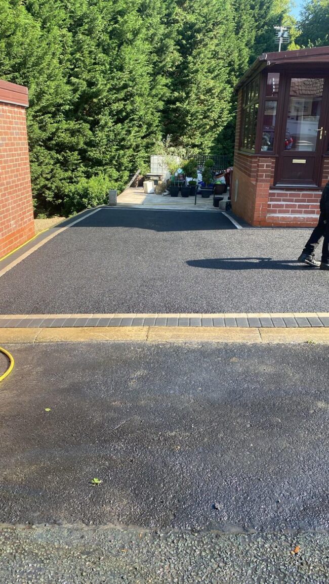 tarmac driveway in darwen 8